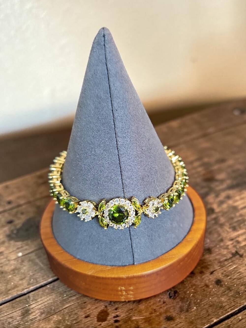 Sassified Boutique Nwt Gold Bracelet with Green Gemstones and Clear Accents by